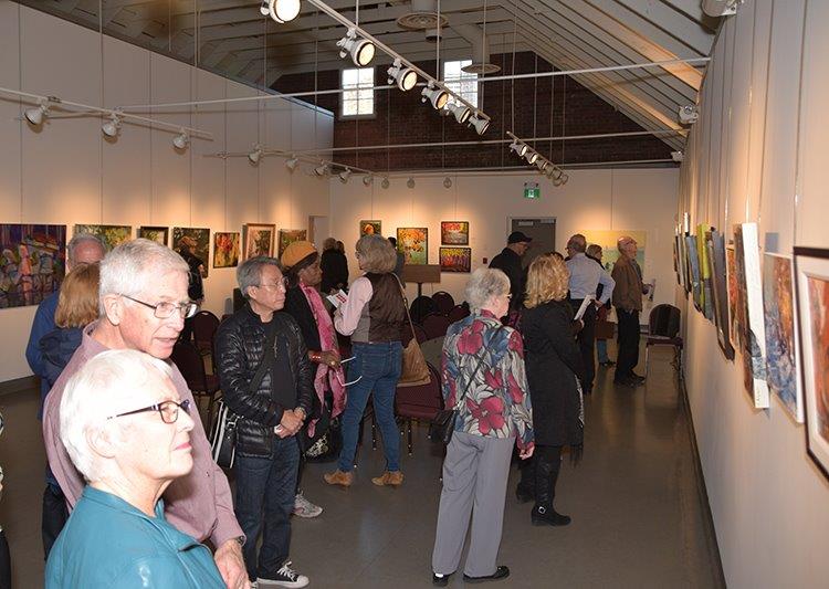 May2017artshow-Crowd 10