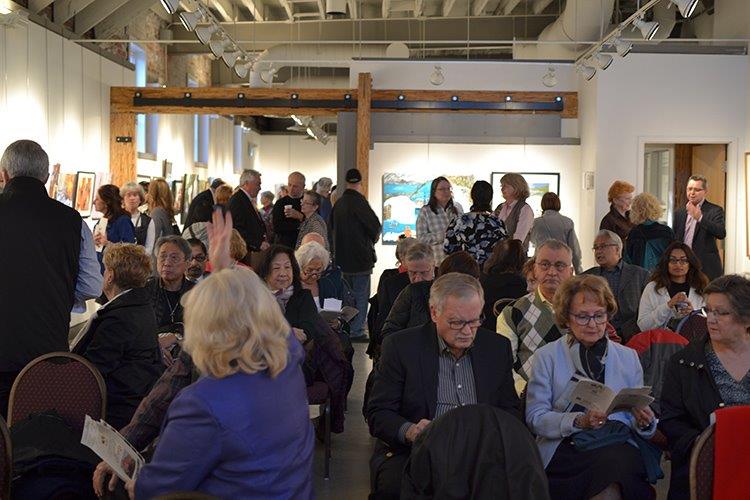 May2017artshow-Crowd 11